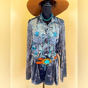 XL Crushed Velvet Embroidered Tunic